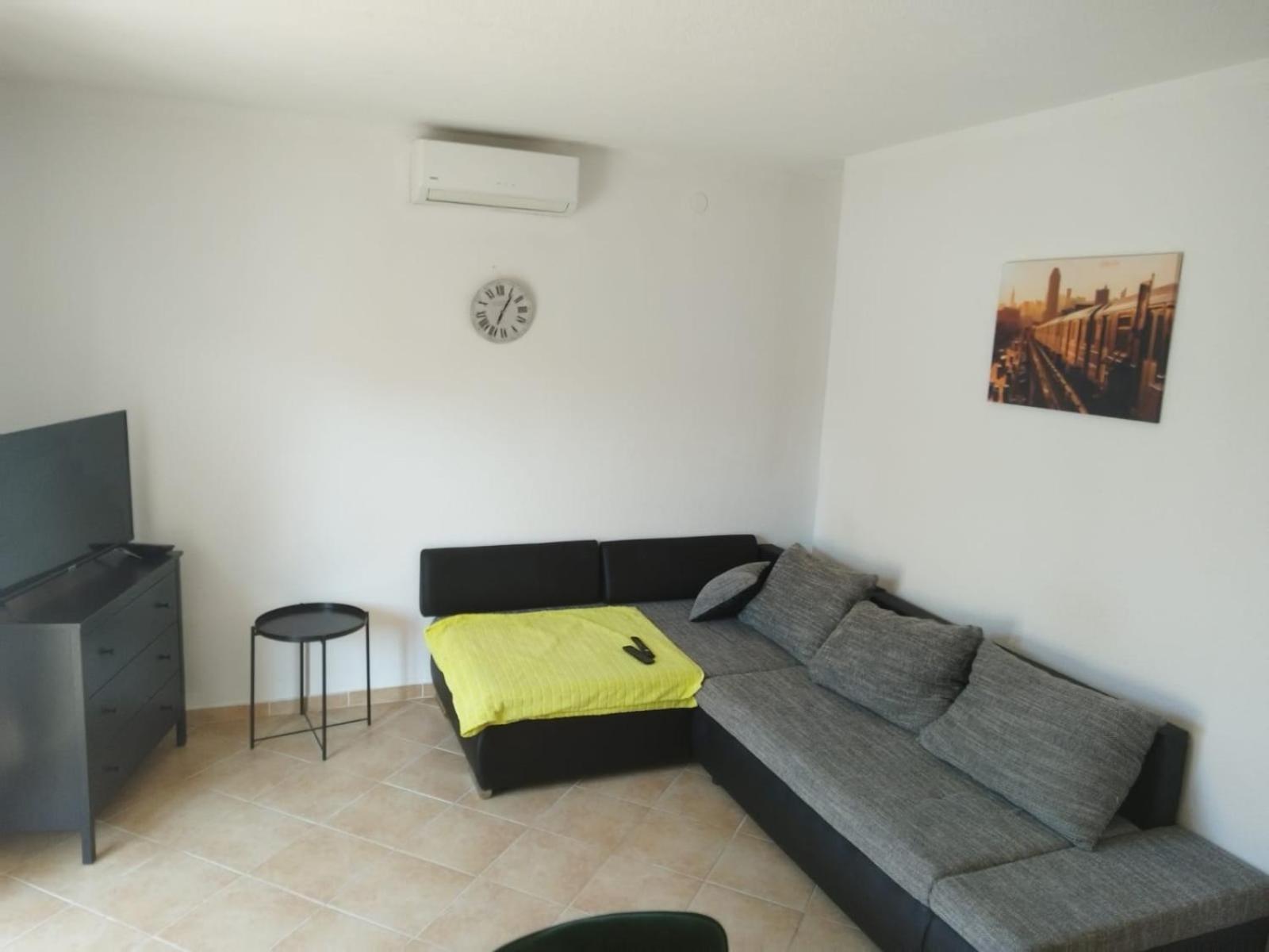 Apartments Radic Rogoznica  Exterior photo